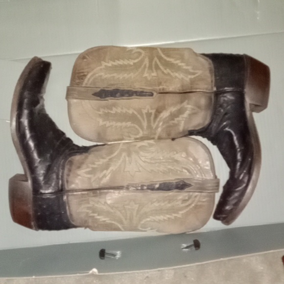 Woman's Osterich Lucchese cowgirl boots - Picture 2 of 7